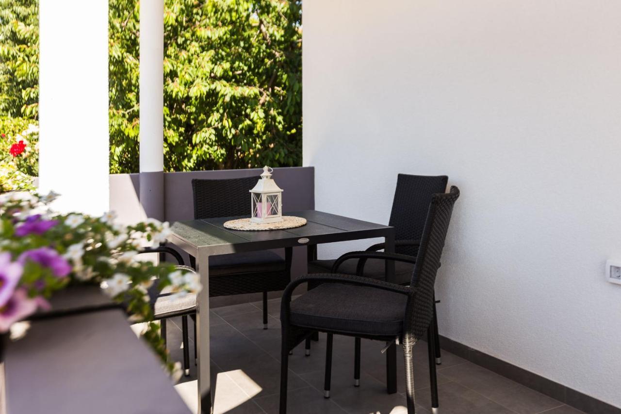 Petra Modern Apartment With Free Parking And Bbq ザダル エクステリア 写真